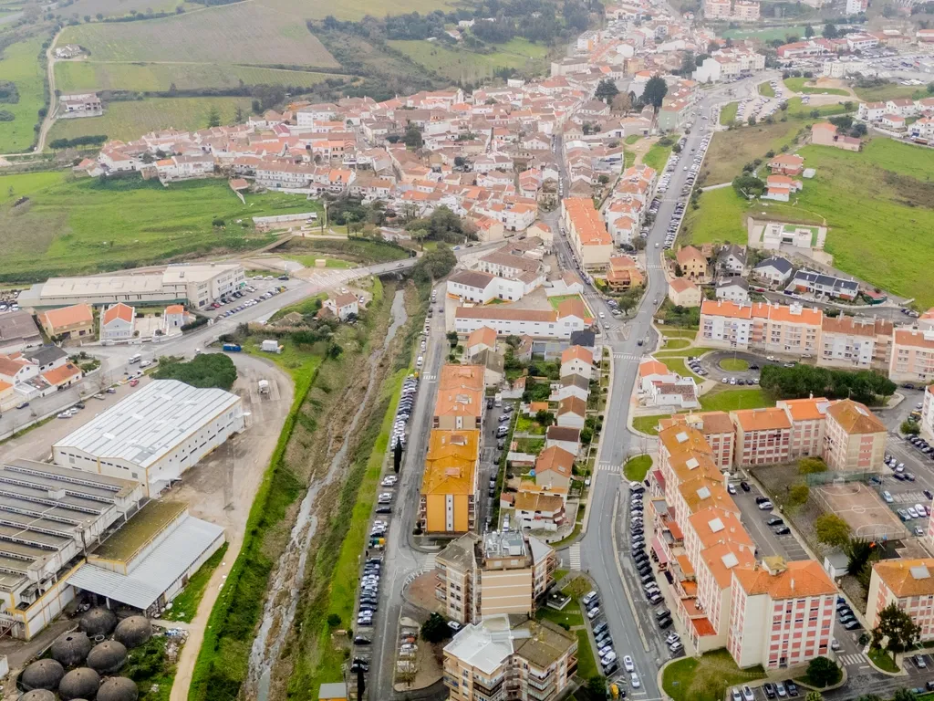 Moradia T3 - No centro de Arruda dos Vinhos - Image 26